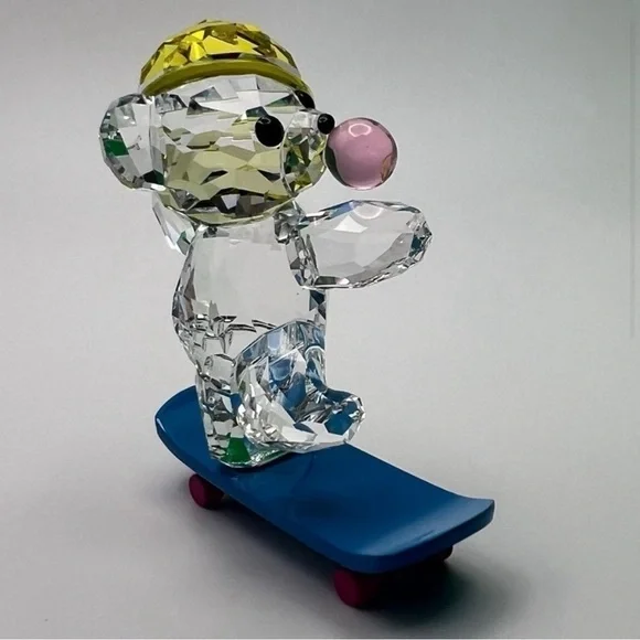 Swarovski Kris Bear “Skater Bear” Figurine – Retired 5619208 90"s Fun - Picture 5 of 10